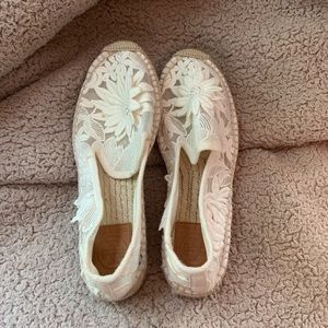 Tory Burch Lace Espadrille Slip On SIZE 6.5